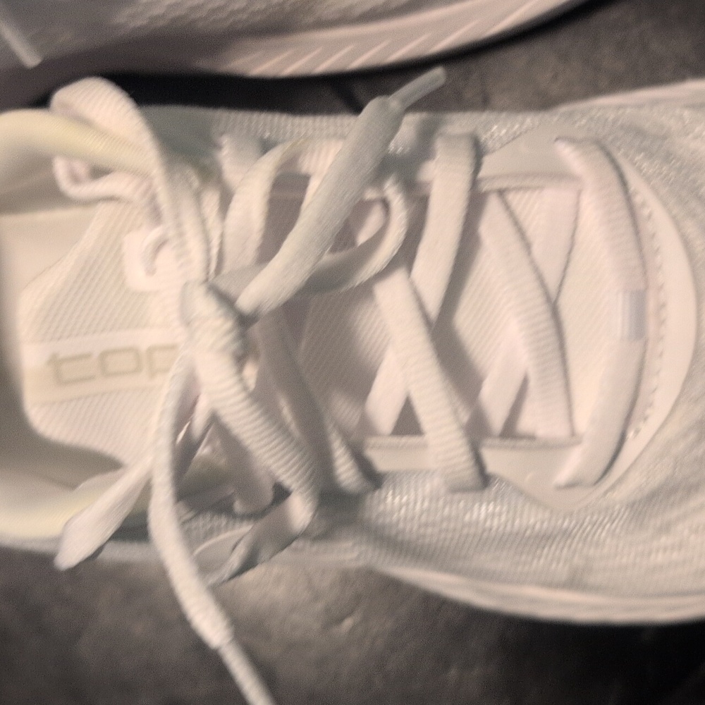 Topo White Tennis Shoes - Picture 4 of 5
